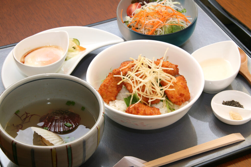 オホーツク網走ザンギ丼