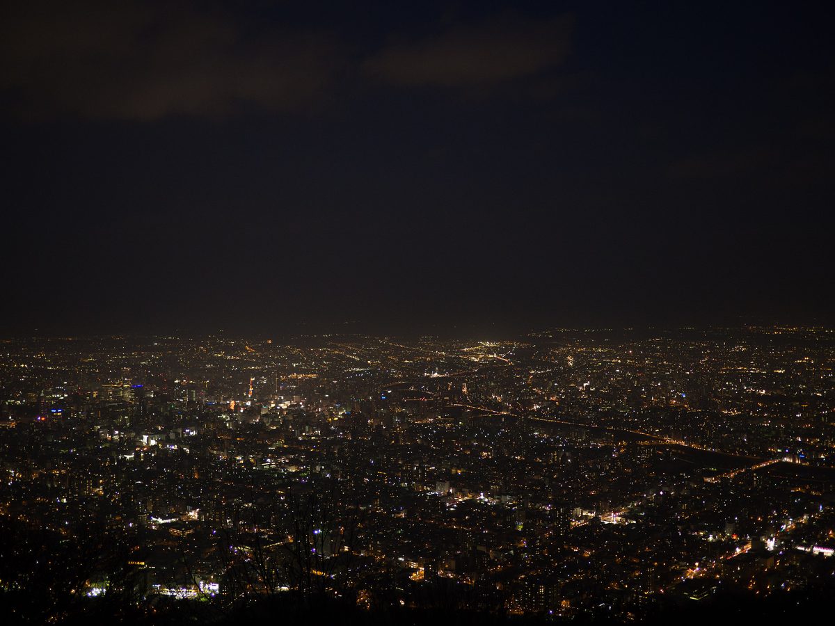 藻岩山(もいわ山)山頂からの札幌夜景